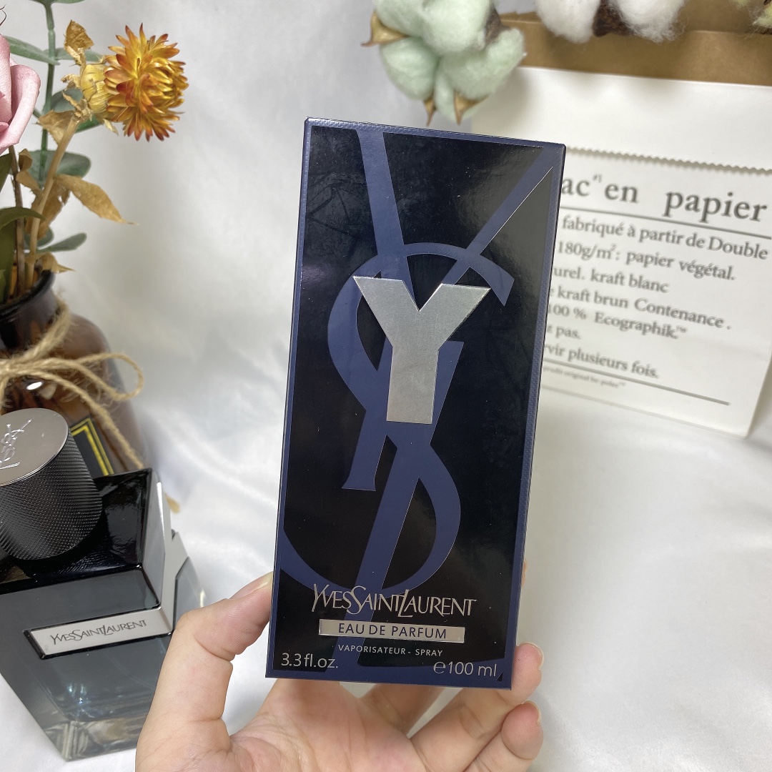 Saint Laurent perfume